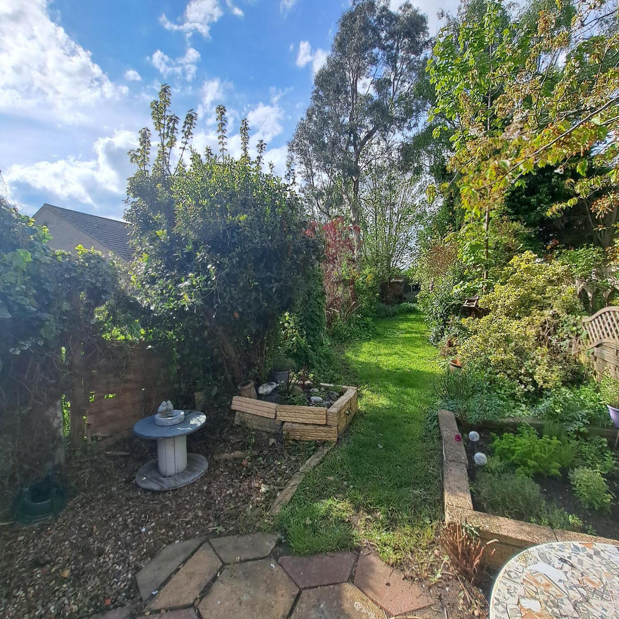 Generous 3 Bed In The Heart Of The Village Huntingdon Exteriör bild